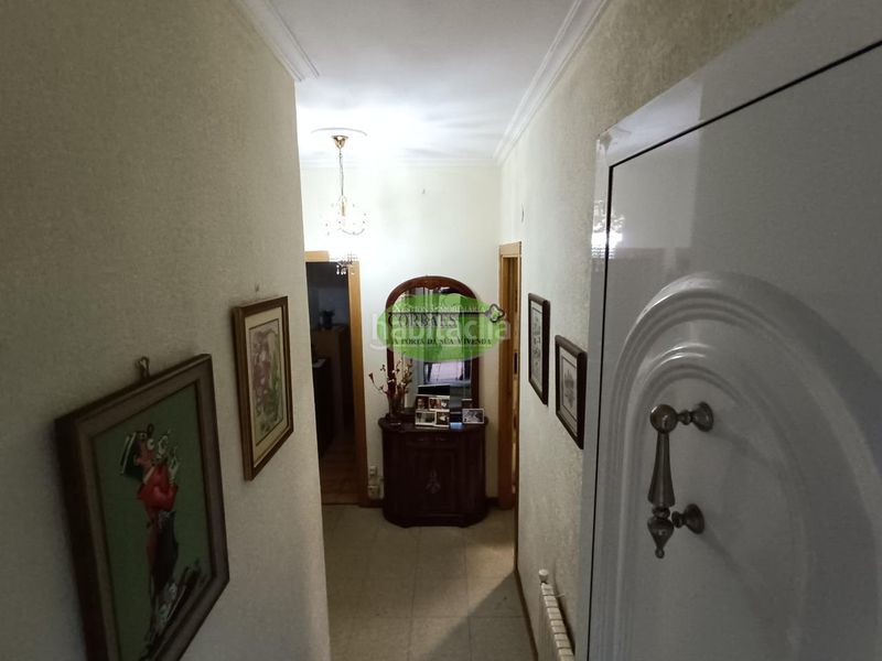 Foto 87ef15ec-6d01-412f-ad8b-c652a90cd01f. Casa adossada amb calefacció aparcament a Barrocanes Ourense