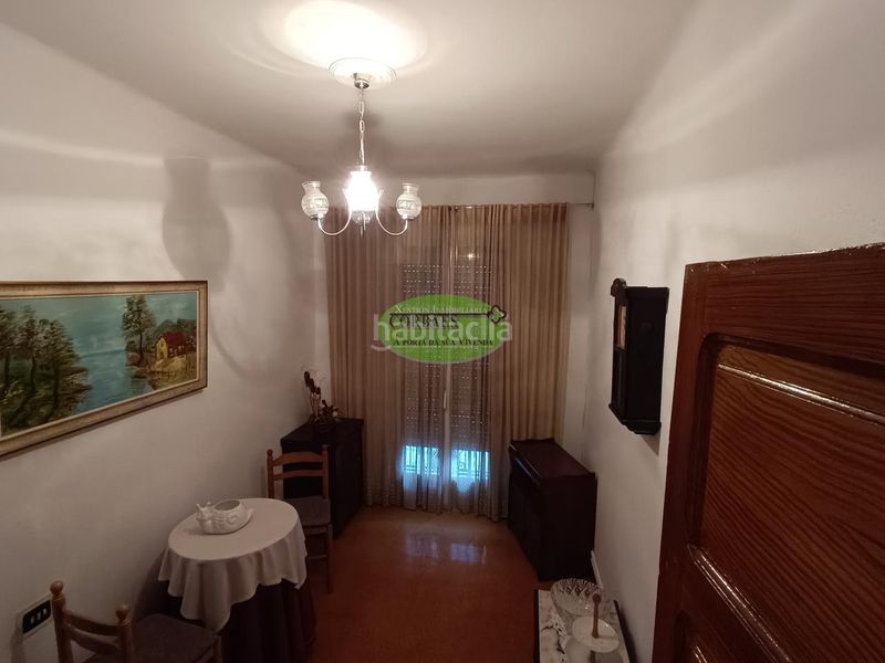 Foto 9fe1800a-7357-4c87-9ab6-8d579d59bedc. Casa adossada amb calefacció aparcament a Barrocanes Ourense