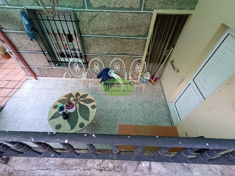 Foto f1157087-8853-4bfd-9a1a-9034e0a867c2. Casa adossada amb calefacció aparcament a Barrocanes Ourense