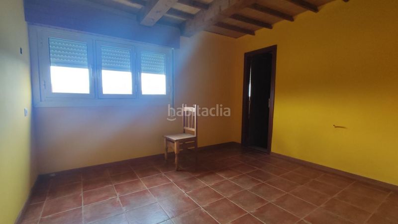Foto 8aee4623-ec66-4e7a-bf77-b5f026bc12c1. Casa con parcheggio in Verín