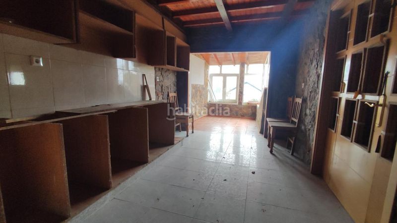 Foto b9e7a715-13e2-42f9-9aea-284fd014692d. Casa con parcheggio in Verín