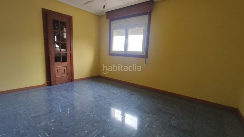 Foto f53ddf99-d163-46ec-a7c0-ec554fdee911. Casa con parcheggio in Verín