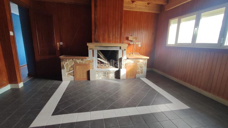 Foto 1c4856ff-c756-429f-9c48-737e2790707a. Casa en Verín