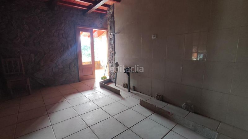 Foto 2774ad94-7f8e-4003-8018-d1be04114d4b. Casa en Verín