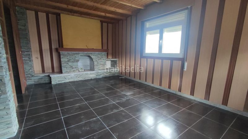 Foto 6f0f4ae6-93f3-4b99-8d91-8ec6192a6f8e. Casa en Verín