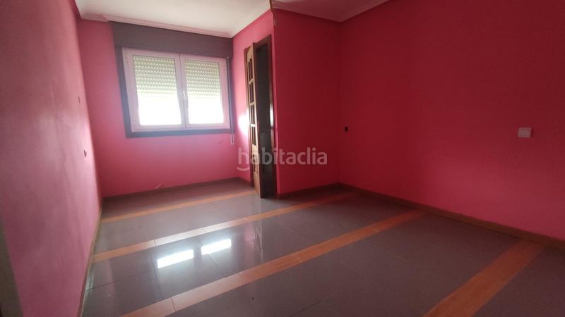 Foto 7e3f4230-651b-4f01-aa2f-9eba86b30052. Casa en Verín