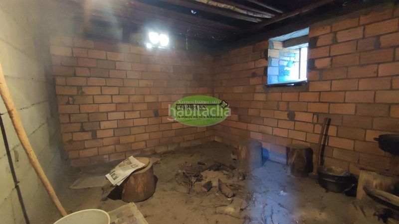 Foto 0845d936-f167-4ea5-907d-8cee97ee6c02. Casa amb aparcament a Cualedro