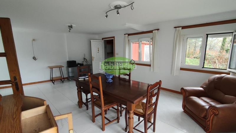 Foto e9193459-dbd4-40b0-8ef3-2aa35b7d4fa0. Maison avec chauffage parking dans Cortegada