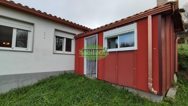 Foto eb05a174-5e33-4726-bf5b-6042f17ad11c. Maison avec chauffage parking dans Cortegada