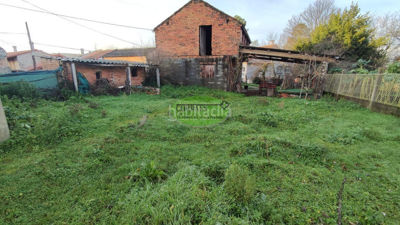 Foto 2471527d-9ee0-40b9-adcc-eda0703d8cfc. Casa en Carballiño (O)