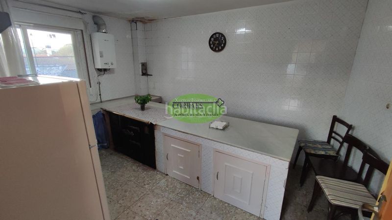 Foto 46ae8e98-701c-4500-9d8d-1b935413f50d. Casa en Carballiño (O)