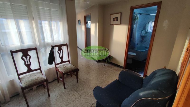 Foto 76262f2d-9177-4fe8-a21a-686ded190393. Casa en Carballiño (O)