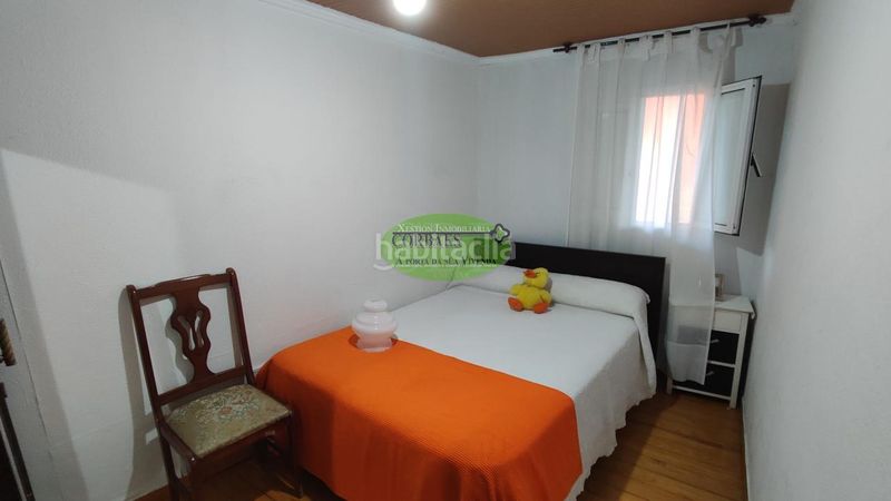 Foto 7d4a4bb3-27ca-4456-a903-0cf05d521ff1. Casa en Carballiño (O)