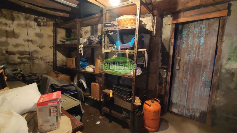 Foto a5d67fdd-69fd-44d5-8422-7576b4bfd9a2. Casa en Carballiño (O)