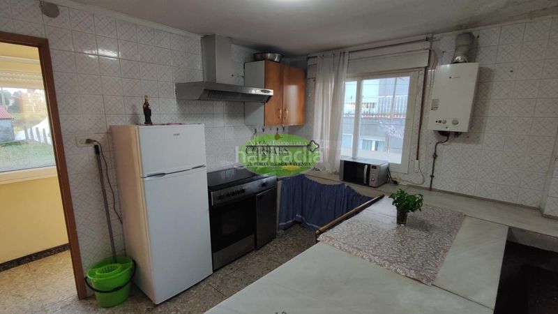 Foto affba532-18f1-4e4b-b415-f3bd29dab3cc. Casa en Carballiño (O)