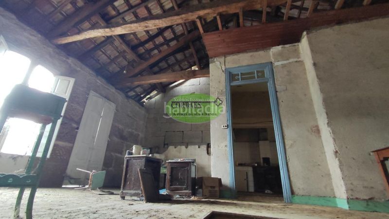 Foto 58c5ff94-2853-4ccd-a20c-300cffd7af60. Masía en Punxín