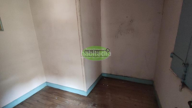 Foto 7396d801-a8b1-44ba-86e5-1befe229b363. Masía en Punxín