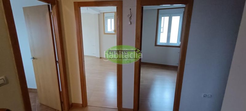 Foto 4a20acc1-5156-44af-817f-828f96ab87a1. Casa amb calefacció aparcament a Toén