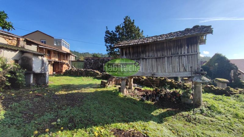 Foto c6fdedb3-cb4b-410a-b28b-ade8c44146fe. Casa a Cortegada