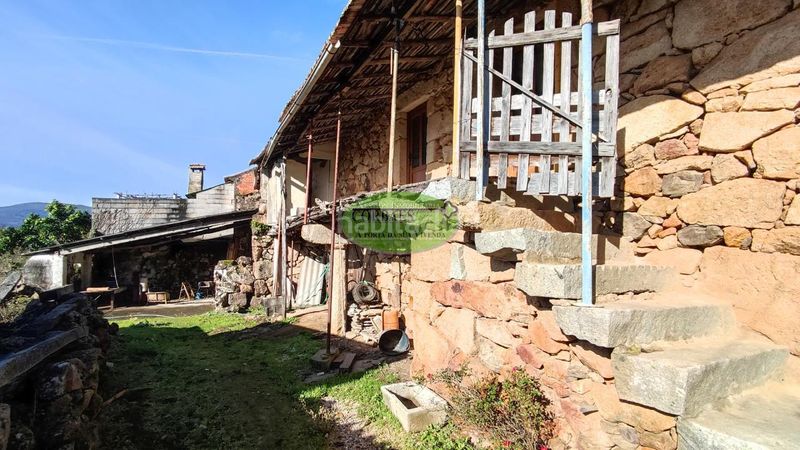 Foto cb51ceac-374d-4094-9bd5-f118ba16b3d9. Casa a Cortegada