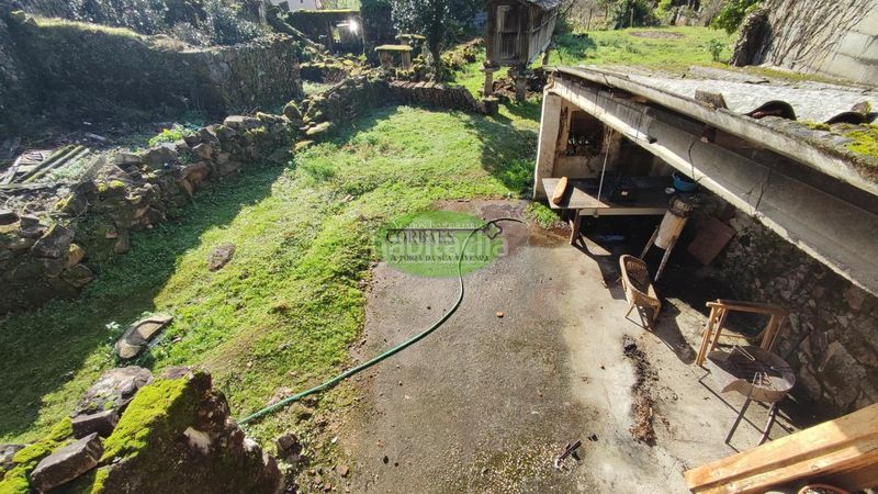 Foto dbc604e4-710b-45c0-9940-02cee748c761. Casa a Cortegada