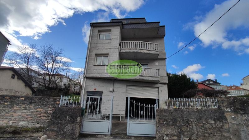 Foto a437f43d-3816-4172-8584-a4c4beff01d4. Flat with heating parking in Maceda