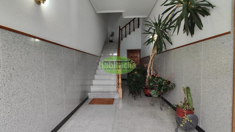 Foto c6de589d-2e39-4ca0-9773-f5730e2a7e02. Flat with heating parking in Maceda