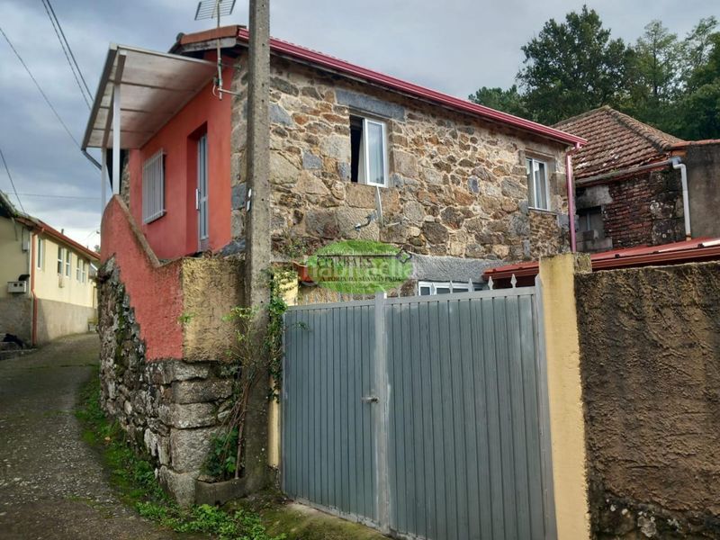 Foto 70ad1d2f-457c-4348-8155-e2e49c7259c4. Casa a Gomesende