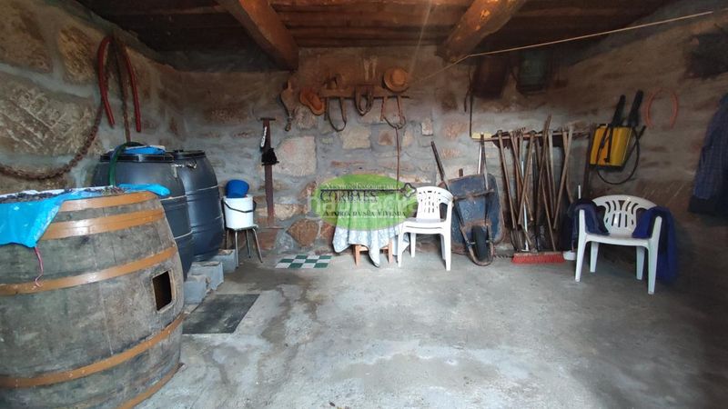 Foto f2fdc6ec-6f2b-45ba-9b1f-53c3562260dc. Casa en Maside