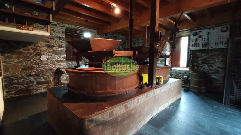 Foto 092e6cb7-095c-48de-bcfa-617a37cfd378. Masia amb calefacció a Peroxa (A)