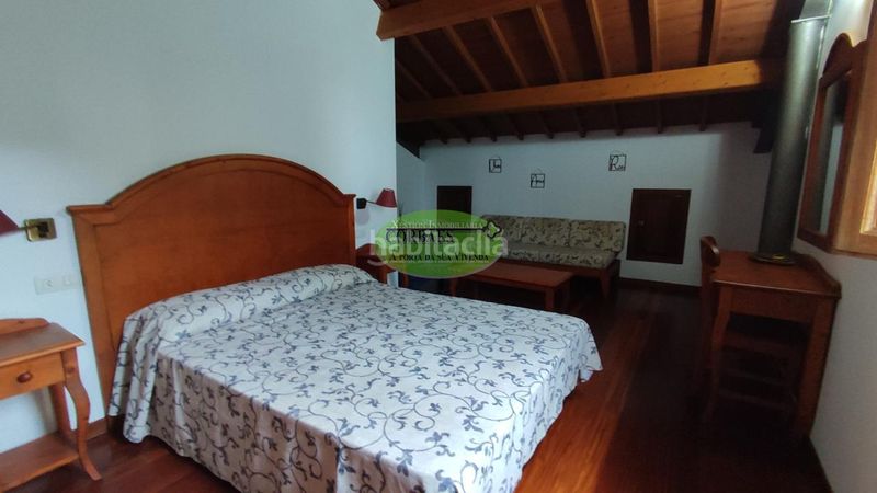 Foto 94be79de-a842-4356-9e46-4707a14077d9. Masia amb calefacció a Peroxa (A)