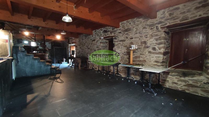 Foto a0e2f9f2-a500-41bc-8b1a-b6ad304c2cf9. Masia amb calefacció a Peroxa (A)