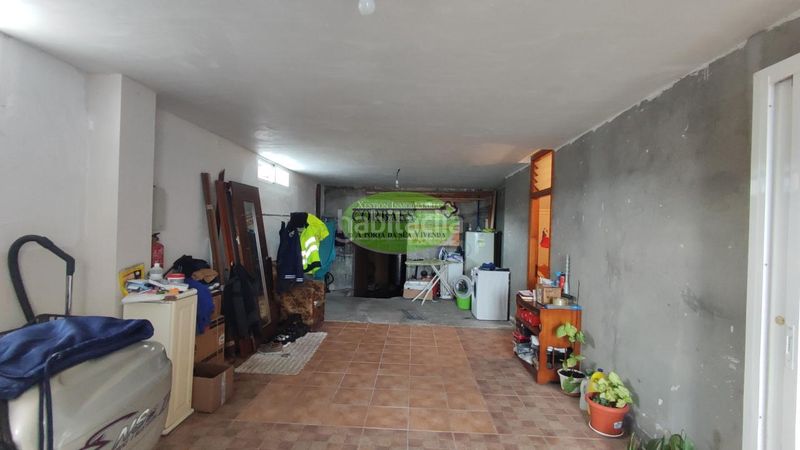Foto f6b496bc-83f9-4715-9188-eddcbf168c59. Chalet with heating parking in Barbadás