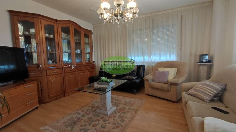 Foto ba6e386f-1535-49ab-871f-aa5f21f1c3fa. Chalet en Barbadás