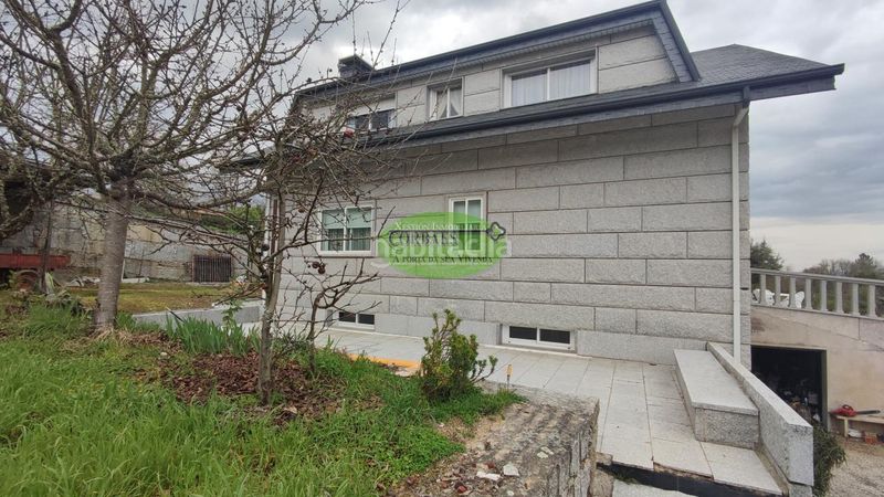 Foto 4148ad34-6c8e-464e-9250-36464645f852. Xalet amb calefacció aparcament a Barbadás