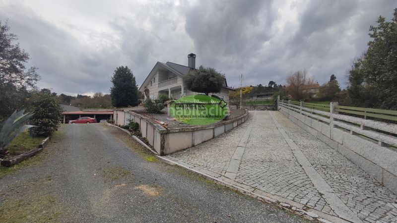 Foto 81f51579-f2df-4724-ba70-1aaefa0d7a6b. Xalet amb calefacció aparcament a Barbadás