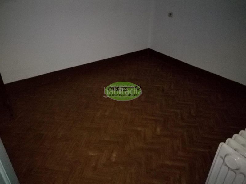 Foto efaf9f60-ebaa-4d5c-9cbd-13787432efa2. Casa a Couto Ourense