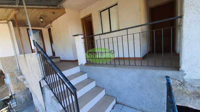 Foto b547dd47-a4ef-4965-80b0-b489c410b212. Maison dans Amoeiro