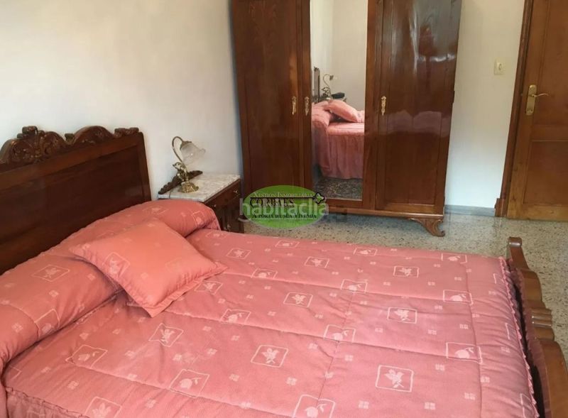 Foto f0a34499-3fe8-4007-a128-2ca71d653150. Flat with heating parking in Xunqueira de Ambía