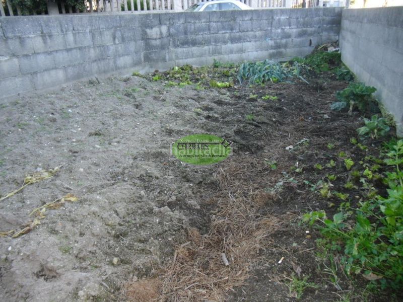 Foto 6a623b70-9373-403e-bd3d-e08bdd1eb0e2. Casa amb aparcament a Sarreaus