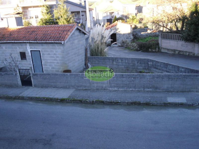 Foto b72cdfeb-f185-4f91-ac52-b8a24b1efaba. Casa amb aparcament a Sarreaus