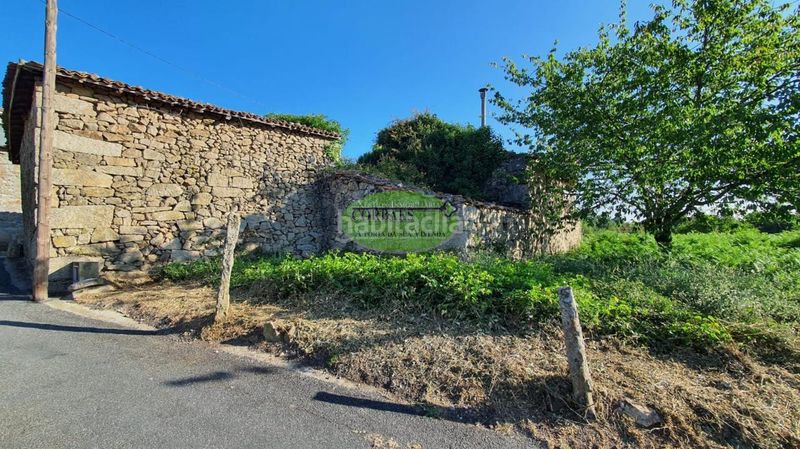 Foto 00d328d5-1997-46ce-a481-c30e7fd5efd3. Casa amb calefacció a San Cibrao das Viñas