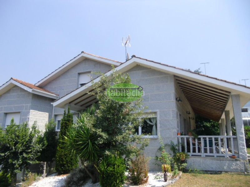 Foto 00ee2e60-d999-4e5e-8b20-670fa77dc056. Casa amb calefacció aparcament a As Lagoas Ourense