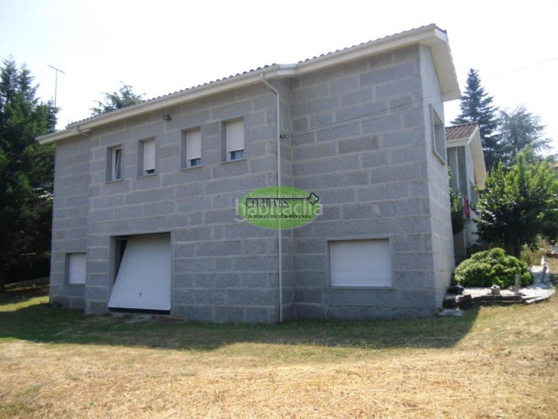 Foto 620ebde7-8ace-43f9-bd88-c5e31ce80c00. Casa amb calefacció aparcament a As Lagoas Ourense