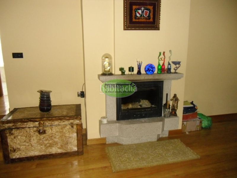 Foto 90b3bb3b-fc05-48b1-9bb2-eb287298c85a. Casa amb calefacció aparcament a As Lagoas Ourense