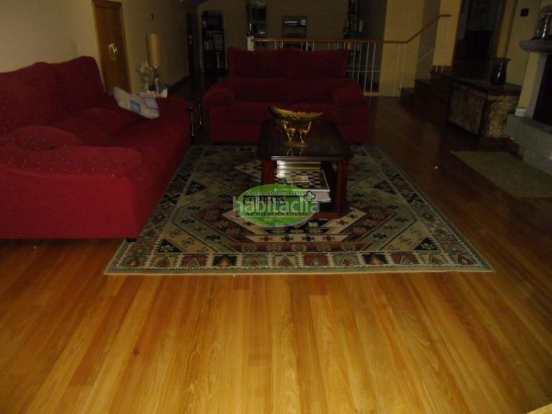 Foto ae3b554e-9bda-4704-926f-1f51888078dd. Casa amb calefacció aparcament a As Lagoas Ourense