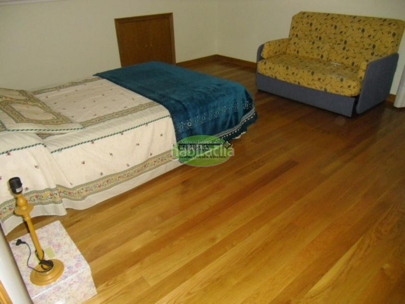 Foto d847262a-149b-41b8-831a-71ebbbce1446. Casa amb calefacció aparcament a As Lagoas Ourense