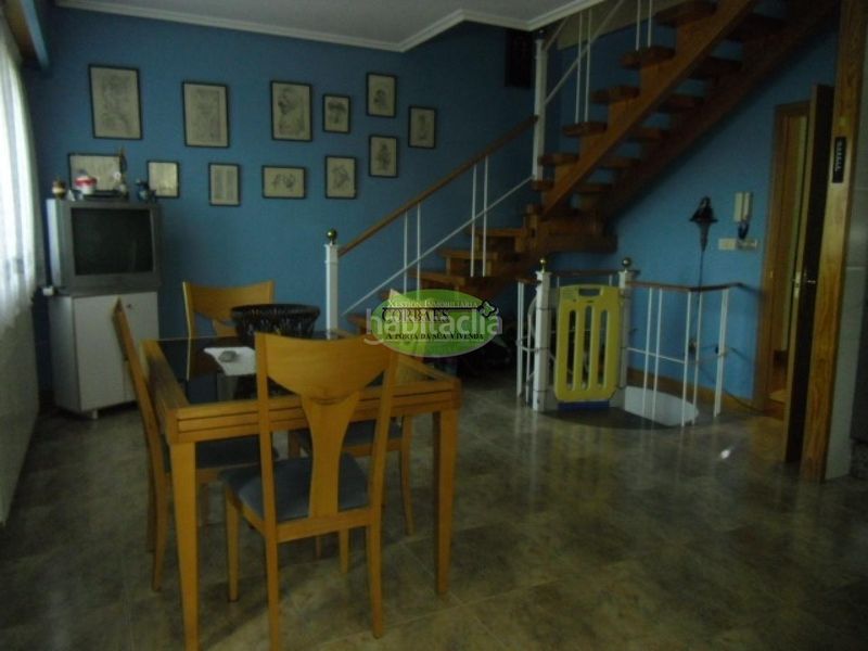 Foto f9ca84c8-e25e-4875-8bda-290443631cc6. Casa amb calefacció aparcament a As Lagoas Ourense