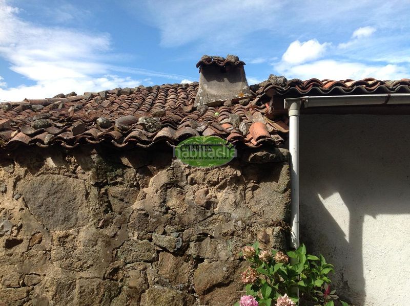 Foto 58b3ec2c-b8c2-4084-90c3-babcacc66090. Casa amb aparcament a Celanova