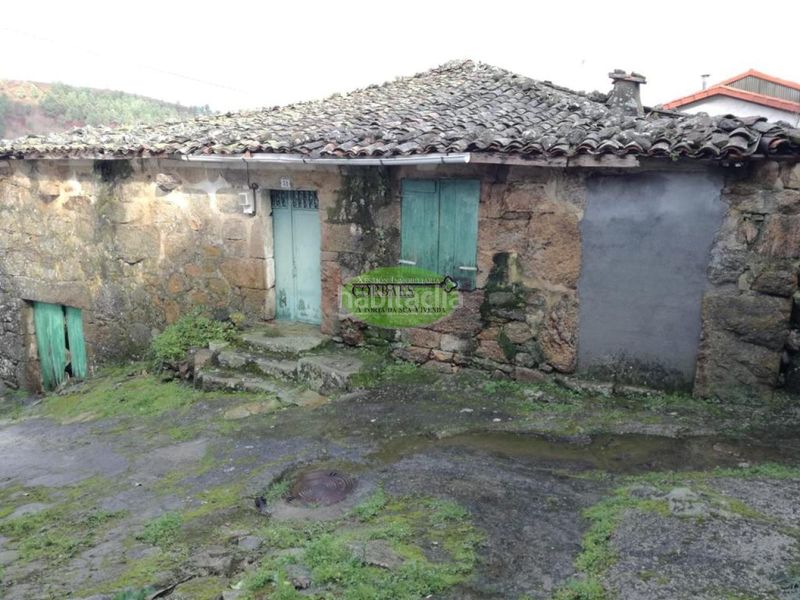 Foto ba1e5c00-26bc-4d75-96cb-2b0aa109d5cb. Casa amb aparcament a Celanova